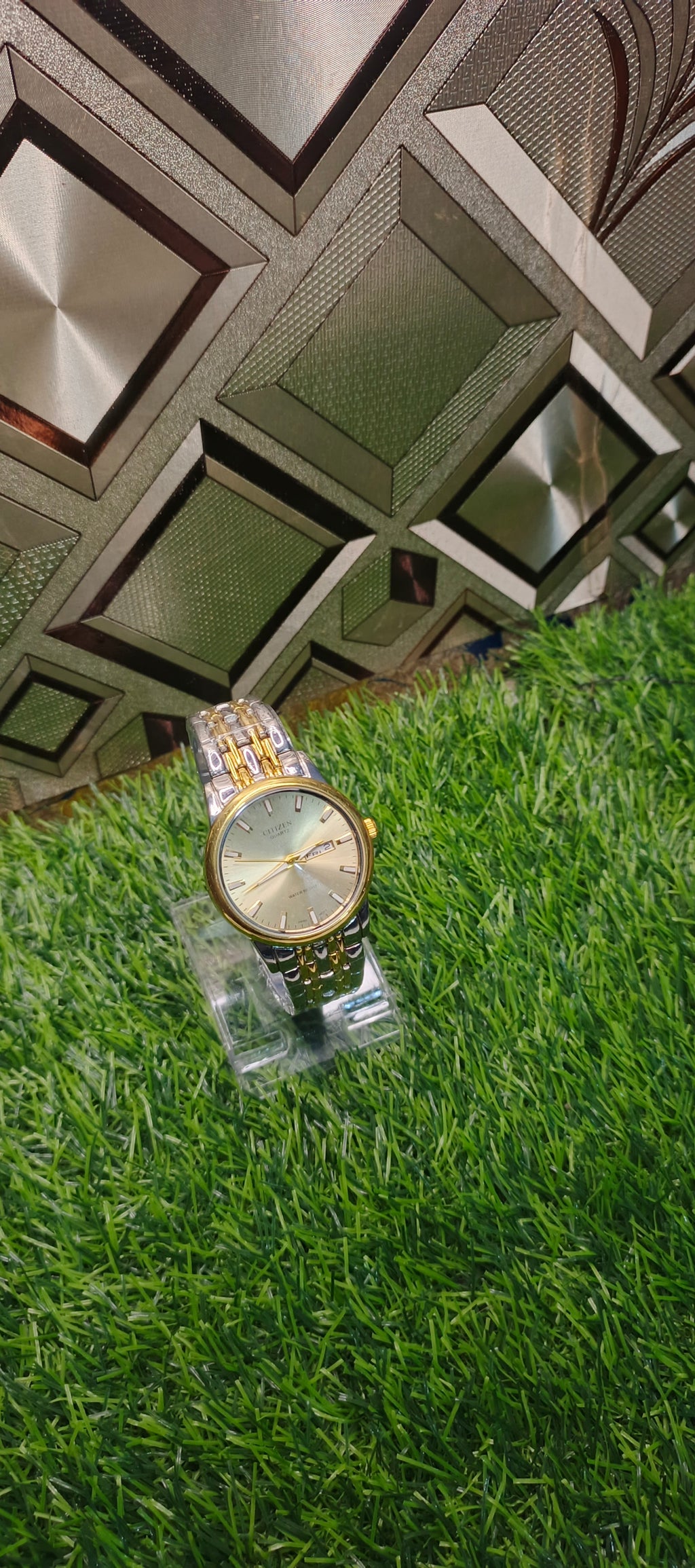 CITIZEN QUARTS BY POLARIS