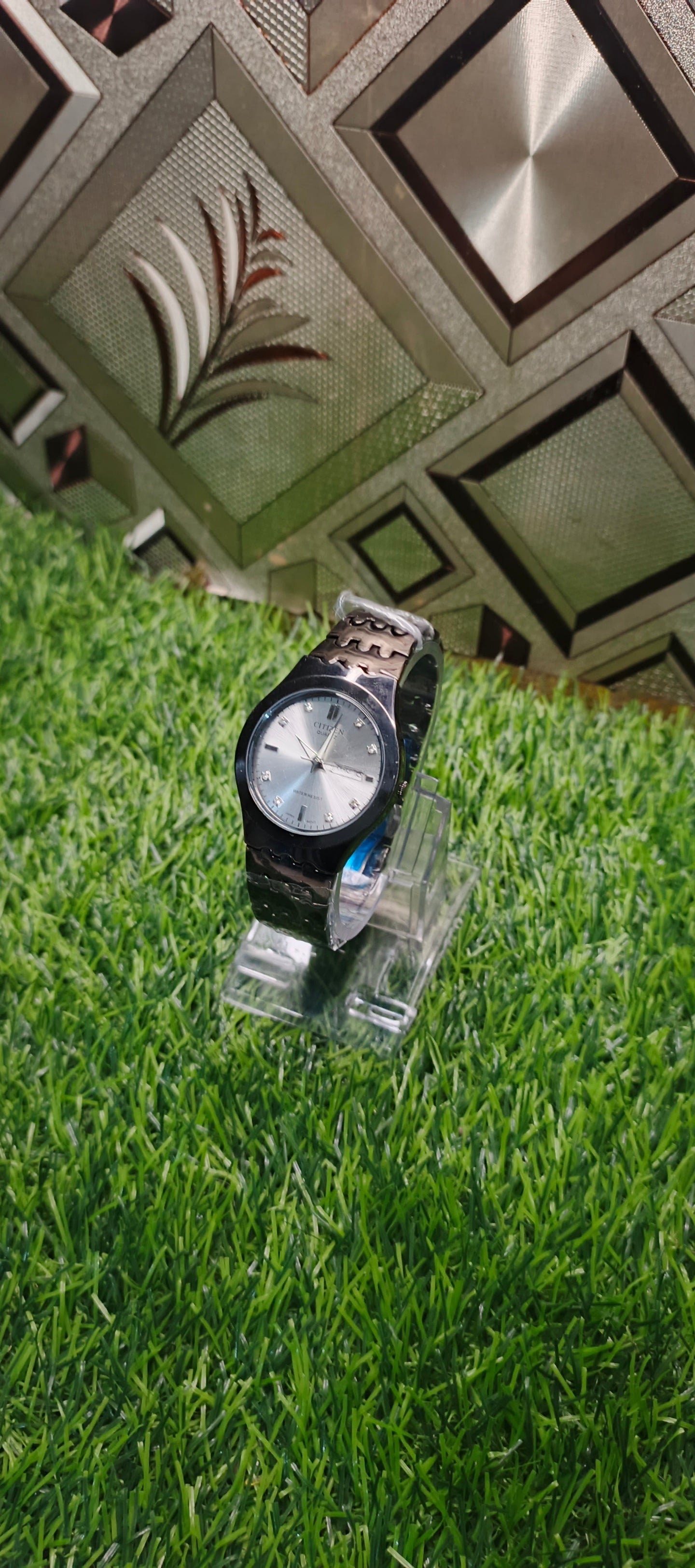 Citizen Quartz Watch by Polaris ⌚